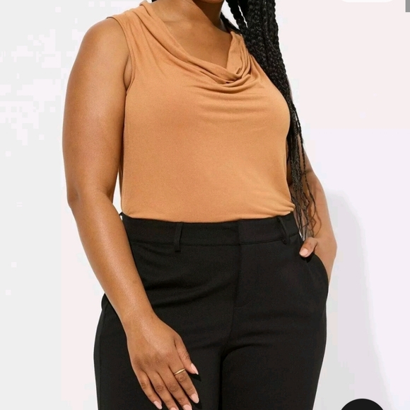 🏷️Torrid Studio Tissue Jersey Drape Neck Tank 2X - Picture 2 of 11